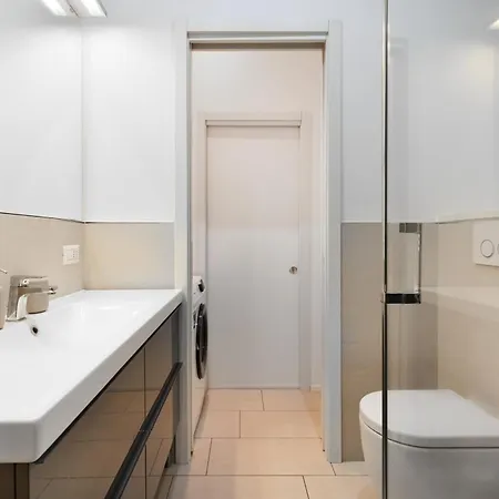 Nam House & Posto Auto Apartment Milan Exterior photo